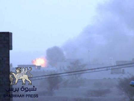 مستودعات قيادة المحور ألأوسط بعتق تتوالى انفجاراتها في هذه اللحظة(صور)