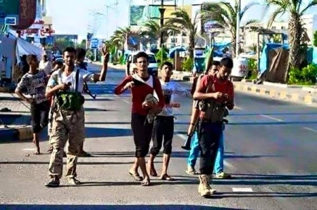 اللجان الشعبية بعدن تعلن سطيرتها الكاملة على جبل حديد وكريتر وخور مكسر
