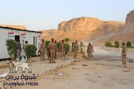 اللواء 123 مشاه بالمهرة يعلن وقوفه مع الشرعية واللواء 315 ميكا بحضرموت يجدد موقفه وتأييده قرارات مجلس الأمن .