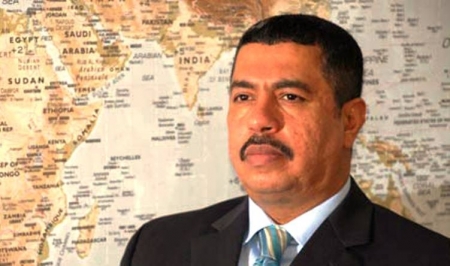 نص كلمة نائب رئيس الجمهورية رئيس الوزراء خالد بحاح في المؤتمر الصحفي بالرياض
