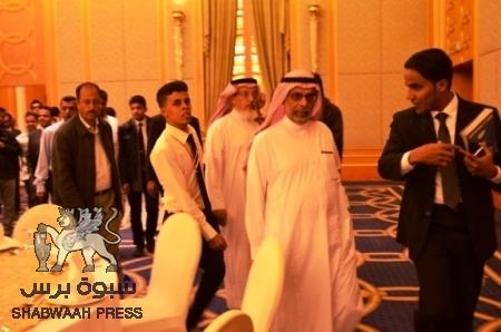 تحت غبار المعارك تظهر معادن الرجال..العطاس وباراسين أدوار إنسانية عظيمة في زمن الحزم