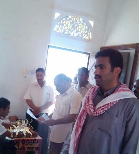 مدير عام العبر يتفقد امتحانات النقل الاساسي‎