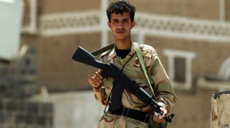 الكشف عن القادة الميدانيين لجماعة الحوثي الذين يقودون المعارك في مدينة عدن ( الأسماء)
