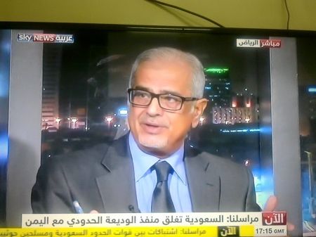 د حسين لقور بن عيدان على قناتي سكاي نيوز والاقتصادية مساء اليوم .