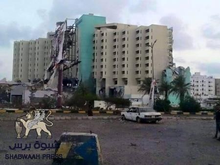 طيران ﺍﻟتحالف ﻳﻐﻴﺮ ﻋﻠﻰ ﻣﻮﺍﻗﻊ مليشيات الحوثي وصالح في عدن ،والمقاومة تتصدى لمحاولة تسلل في مدينة التقنية