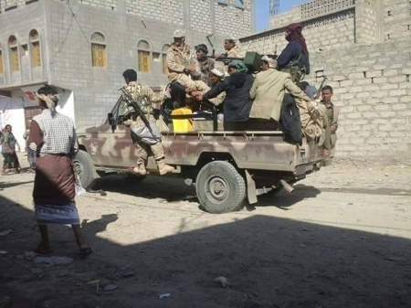 معارك عنيفة بين المقاومة والمتمردين في اليمن