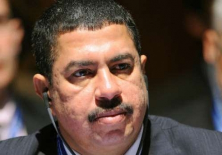بحاح: لابد من تدخل عربي سريع في اليمن للحسم