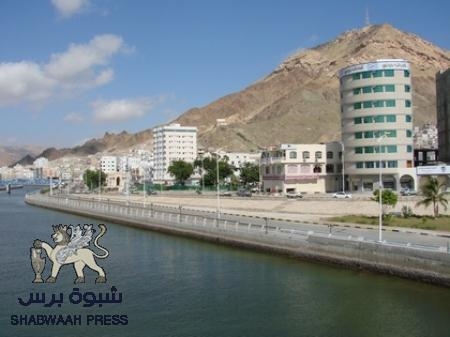 36177 موظف بحضرموت لم يتسلموا رواتبهم منذ شهرين
