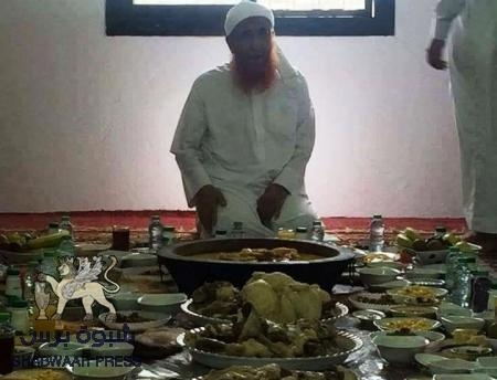 صحفي إصلاحي : الزنداني في مهمة غير معلنة هدفها إنقاذ المخلوع ‘‘صالح‘‘