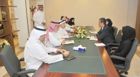 مركز الملك سلمان يدعو الأطباء اليمنيين لتقديم المساعدة في مستشفيات بلادهم