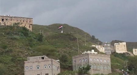 اليمن: المقاومة تتعرض لأكبر هجوم للحوثيين في إب