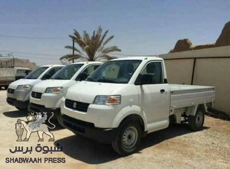 محافظ حضرموت يزود كهرباء ساحل حضرموت بالدفعة الأولى من سيارات الصيانة