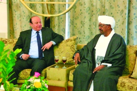 هادي: نقاتل لإيقاف التوسع الإيراني