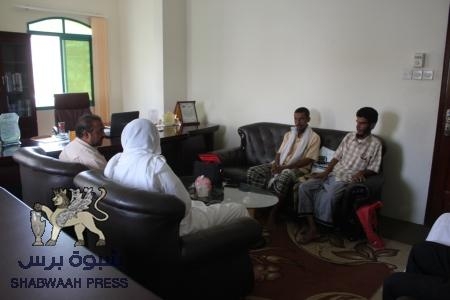 مؤسسة نهد تبدي استعدادها لخدمة حجر في لقاء مع مدير المديرية