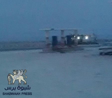 نزوج جماعي لسكان ساحل شبوه خوفا من اعصار تشابالا