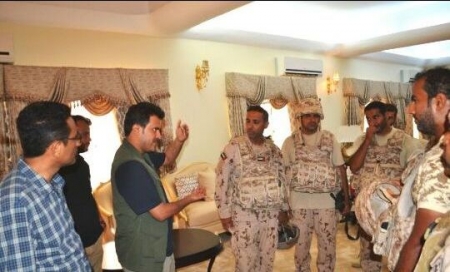 مدير مكتب رئاسة الجمهورية يثمن الدور الكبير لقوات التحالف العربي في إعادة الشرعية في اليمن