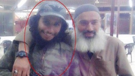 الجالية اليمنية بفرنسا تدين بشدة الاعمال الإرهابية بباريس وتؤكد أنها جزء من الشعب الفرنسي وتدعو لتجفيف منابع الإرهاب