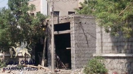 بسبب البلطجة والسطو : المباني التربوية تتحول إلى محلات تجارية بالعاصمة عدن .