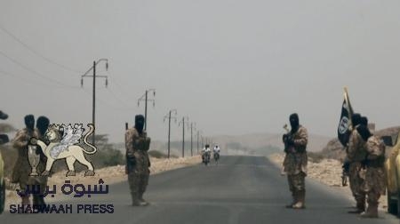 عناصر تنظيم القاعدة ينبهون أموال مواطناً يمنيا من صعدة في المكلا