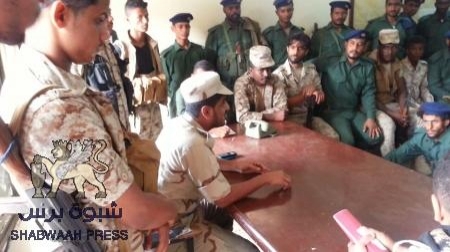 شرطة البساتين بعدن تنفذ المرحلة الثانية من الخطة الأمنية وتضبط 23عسكري شمالي و55 فرد بدون هويات