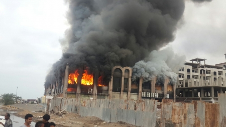 نجاة مدير جمارك المنطقة الحرة بعدن ومقتل زوجته