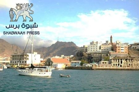 امن التواهي يلقي القبض على شخصين مطلوبين امنيا كانا يحاولان التخطيط لتنفيذ اعمال إرهابية