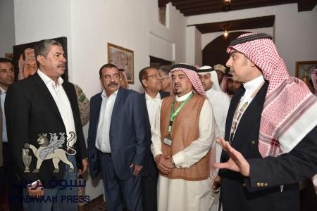 السائحان الحضرميان في مضارب الجنادرية (صور)