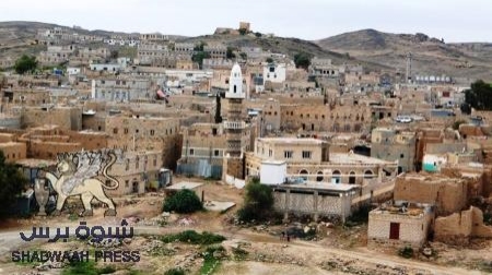 استشهاد شابين وإصابة والدهم على يد المليشيات الحوثية بمدينة مكيراس