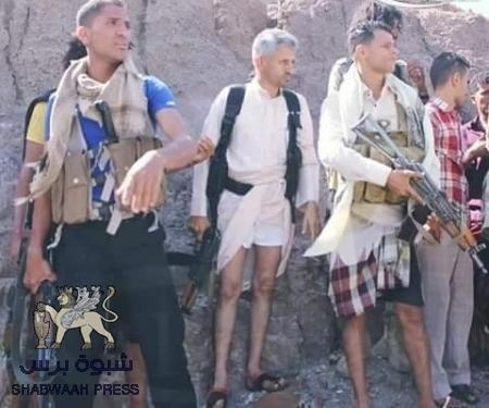 اللواء اليافعي ‘‘يكذٍّب حمود المخلافي‘‘ ويضع له عدة أسئلة محرجة حول الأسلحة التي إشتراها