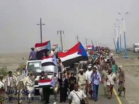 توافد أبناء الجنوب الى العاصمة عدن للمشاركة في مليونية 17 و 18 ابريل(صور)