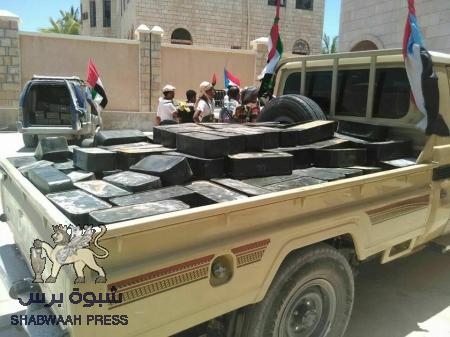 العثور على مستودع مليئ بالمعدات الحربية بالشحر