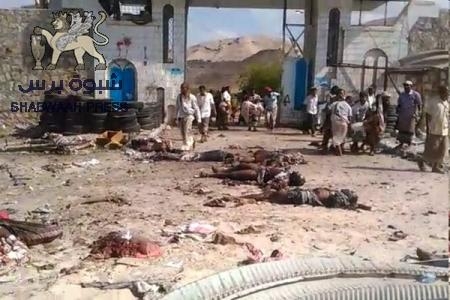 الرسميون الشماليون لم يدينوا الحادث الإجرامي في المكلا الذي حصد 100 شاب بريئ