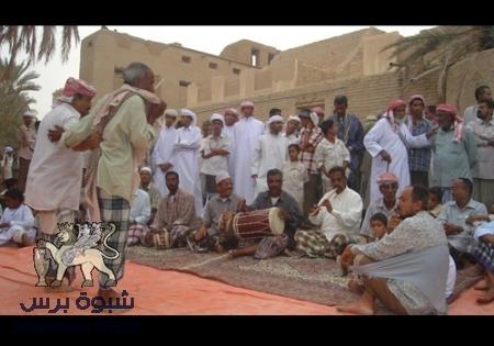 من مطربي مدينة الشحر : الفنان الراحل سلطان ابن الشيخ علي آل هرهرة