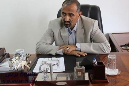 عدن تتحدى الصعوبات المالية والإدارية بمجلس اقتصادي