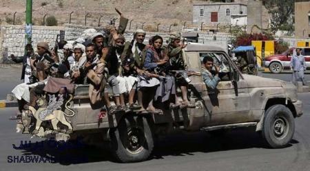 مصدر عسكري :المخلوع عفاش يدفع بكتائب من القوات الخاصة الى حدود شبوة ولحج وأبين