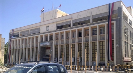 حوار مع مدير فرع البنك المركزي في عدن (الحلقة 3).. انهيار الريال اليمني