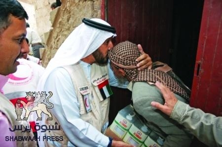دعم إماراتي للنهوض بعدن وحضرموت أمنياً وخدمياً