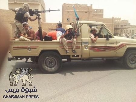 قوات الجيش والمقاومة الجنوبية تصل مدينة احور وتأمن الطريق الدولي المار بها