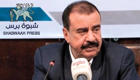 وزير الكهرباء يقرر عودة مدير الكهرباء ووكيل الوادي يتحدى يرفض قرار المحافظ .