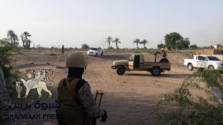 قوات الحزام الأمني: نزع عبوات ناسفة وألغاما زرعها الإرهابيون بين لحج وأبين