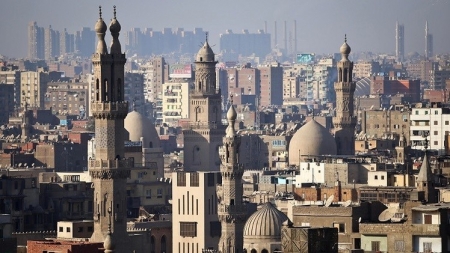 اعلان من هام سفارة الجمهورية اليمنية – القاهرة لطلاب الدراسة الجامعية والعليا