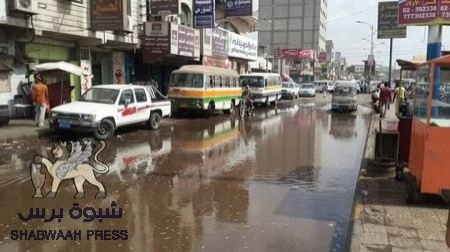 دعوة لإنجاح مبادره مجتمعيه لتنظيف شوارع عدن.