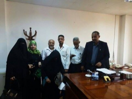 المحافظ الزبيدي يناقش مع أعضاء نقابة هيئة الاستكشافات النفطية عوائق استئناف سير العمل في الهيئة