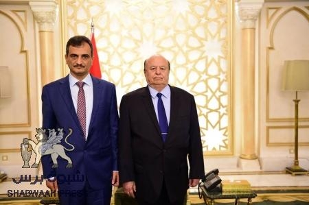 المحافظ ‘‘لملس‘‘ توجيهات رئاسية لمصافـي عدن ومـأرب بإعتماد ناقلتي ”ديـزل“ لمحطة كهرباء محافظة شبوة.