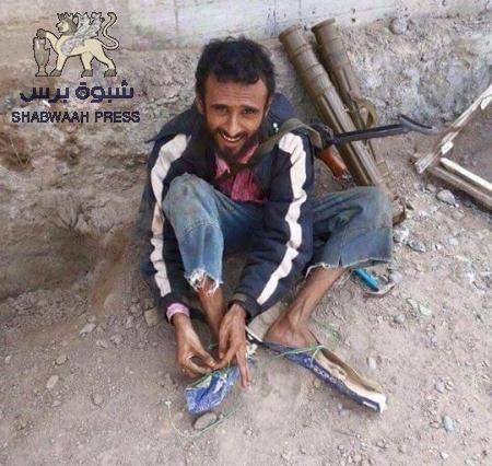 جريمة مخاطبة آباء الشهداء بالقول : من قال لأبنك يستشهد ...!!!