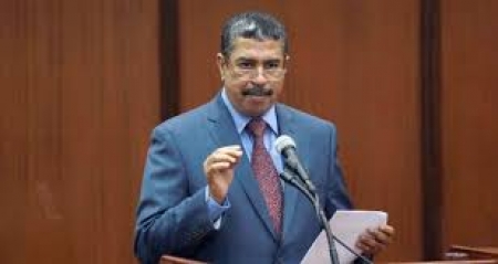 الأستاذ بحاح : عزمنا على زيارة عددا من الدول الغربية من أجل إيقاف الحرب وإنعاش السلام