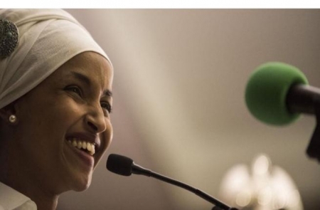 أول صومالية مسلمة محجبة تدخل مجلس النواب الأميركي