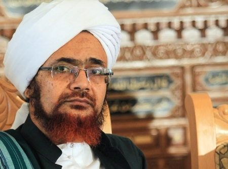 الداعية الإسلامي بن حفيظ يبارك تحركات انعقاد مؤتمر حضرموت الجامع