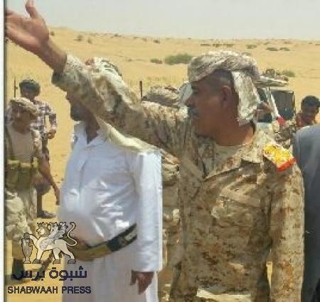 علي محسن الأحمر والمقدشي يوقفان قائد لواء 19 ببيحان المقرب من الحراك الجنوبي عن العمل وقبائل بلحارث تحذر