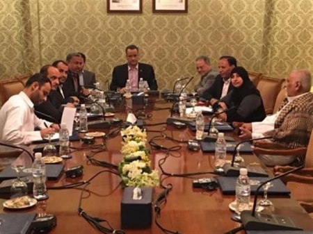 مسؤول سابق: اليمن يتجه نحو النموذج الليبي ‘‘بحكومة ثالثة أممية‘‘